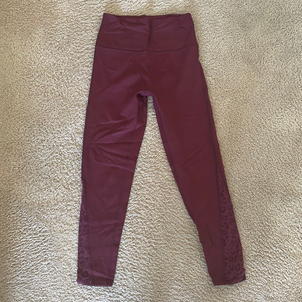 High waisted legging with leopard detail